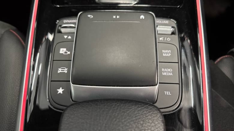 Mercedes-Benz GLB 200 AMG Line Premium 5dr 7G-Tronic Petrol Estate